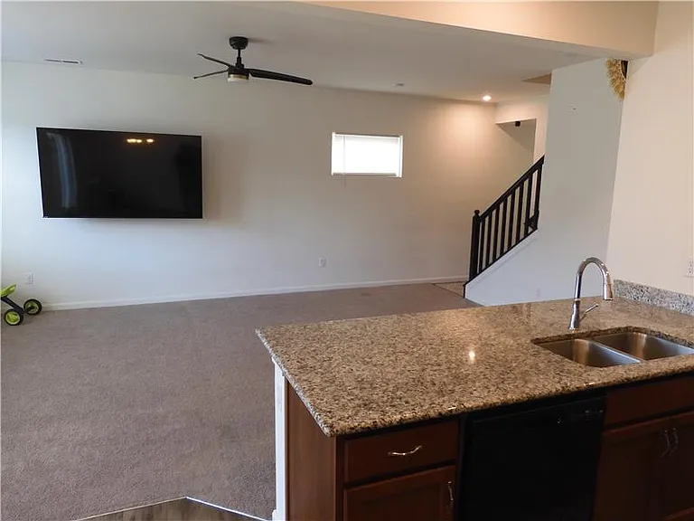 4208 Aine Dr — Photo 10