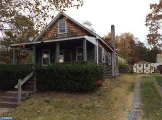 405 Pennsylvania Ave, National Park, NJ 08063
