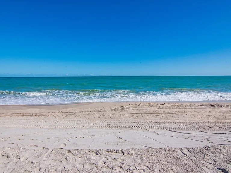 4400 Highway A1A #7 — Photo 29