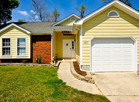 2nd image of 2672 Idlebrook Cir