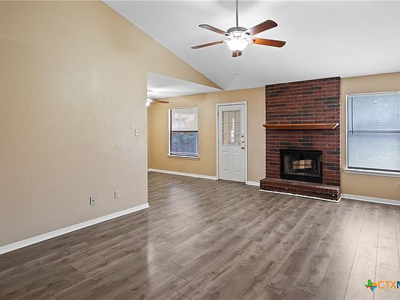 5th image of 2406 Flintstone Cir