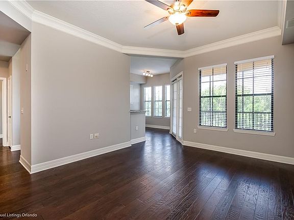 4th image of 501 Mirasol Cir APT 422