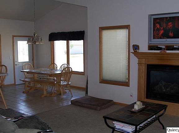Home for Sale in Quincy, IL $199,900