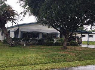 9 N Bobwhite Rd, Wildwood, FL 34785