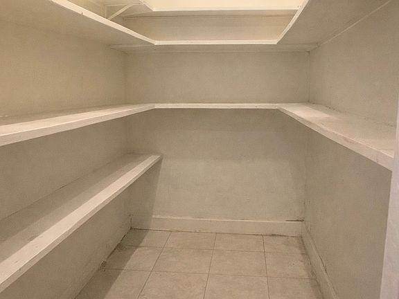 4th image of 15 Sewall St #1A