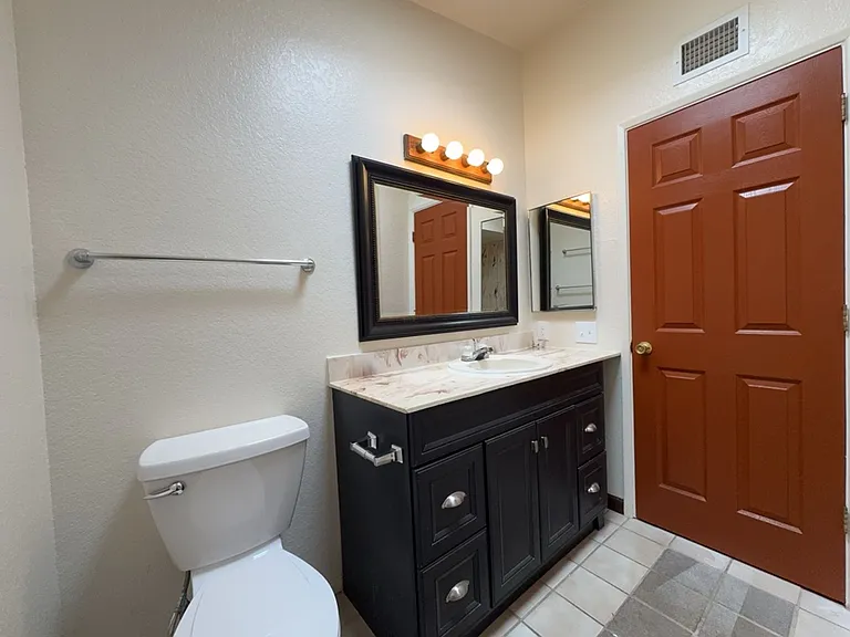 3733 Sparrow Dr — Photo 21