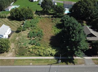 16 Southwest Ave, Windsor Locks, CT 06096