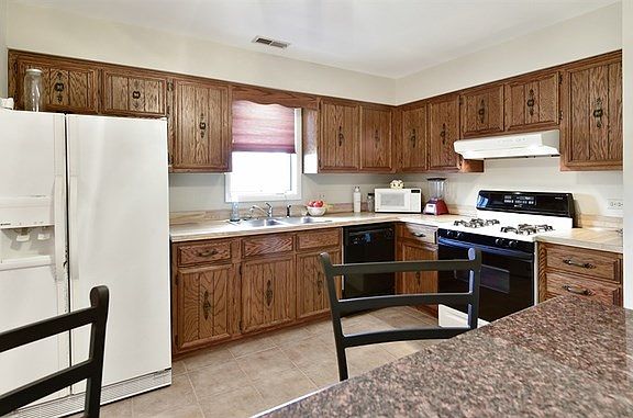 5th image of 7438 Ponderosa Ct Unit 3D