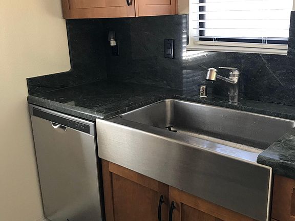 3rd image of 598 Ironwood Ter APT 3