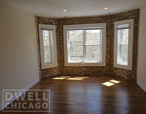 3rd image of 6500 N Claremont Ave #65004E