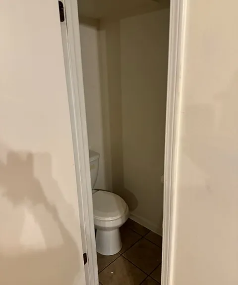 Downstairs half-bath