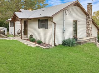 8441 Ridge Rd, Cedar Hill, MO 63016