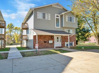 1711 N Main St, Edwardsville, IL 62025
