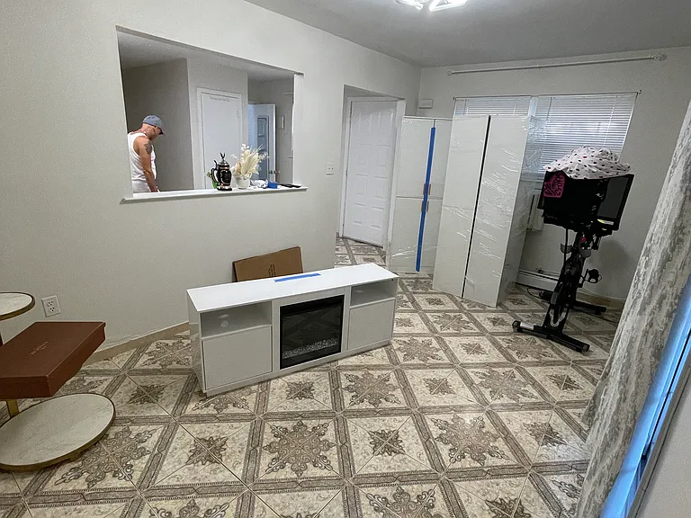 living room 10 by 20