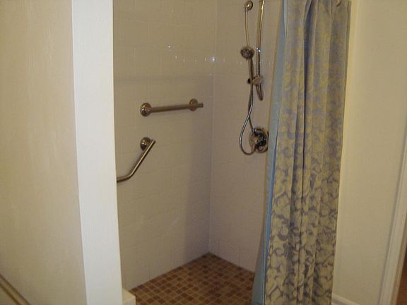5th image of 7514 New Barrens Ct