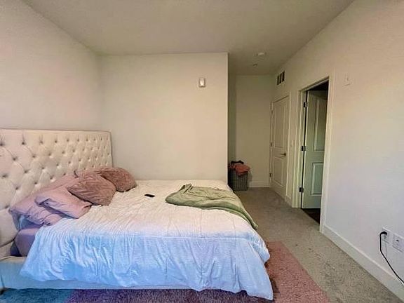 4th image of 5933 Sunstone Dr #222