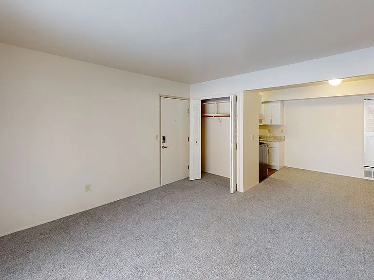 Walnut Trail Apartments — Photo 60