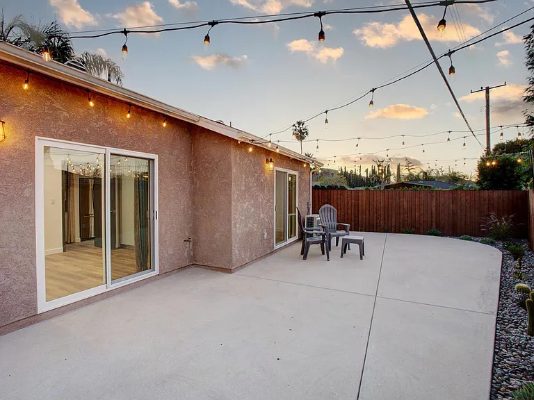 6275 Dana Ave — Photo 17