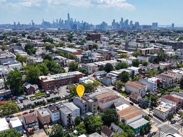 221 Columbia Avenue image 50 of 50