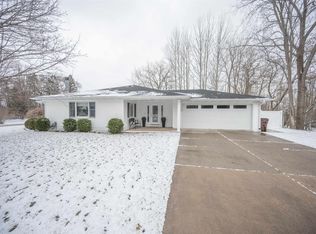 1453 S Lincoln Rd, Mount Pleasant, MI 48858