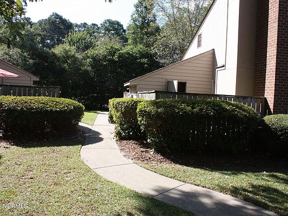 4th image of 151 Pine Branches Clos