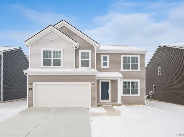 435 Hidden Riv W, Holly, MI 48442