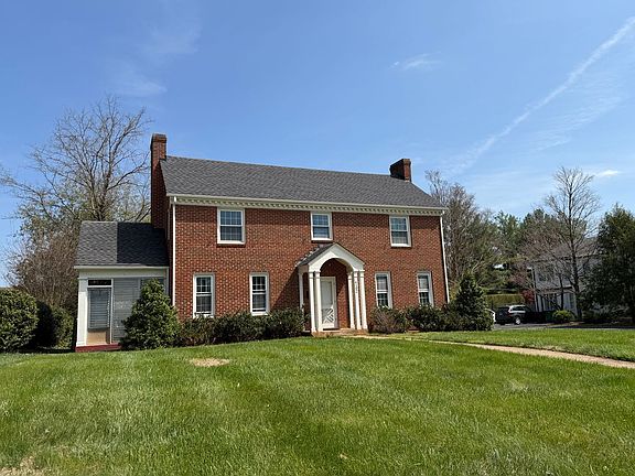 3rd image of 4102 Peakland Pl