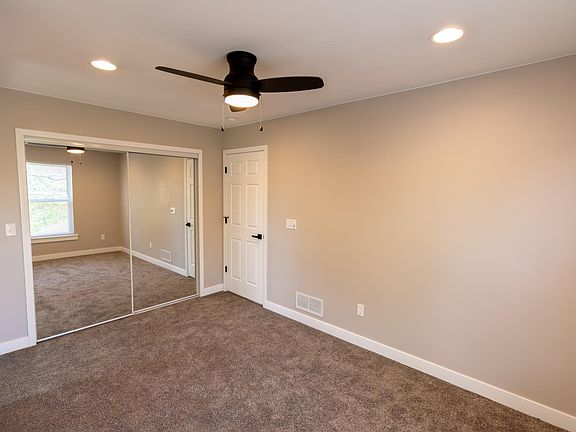 5th image of 412 Pearl St #2
