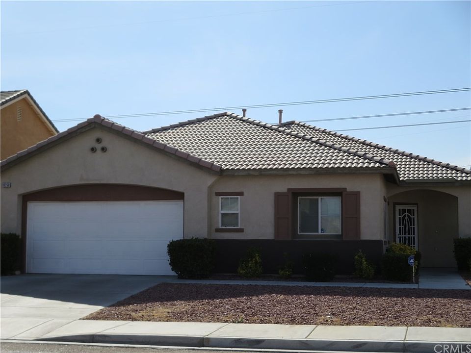 1st image of 16268 Hamilton Ct