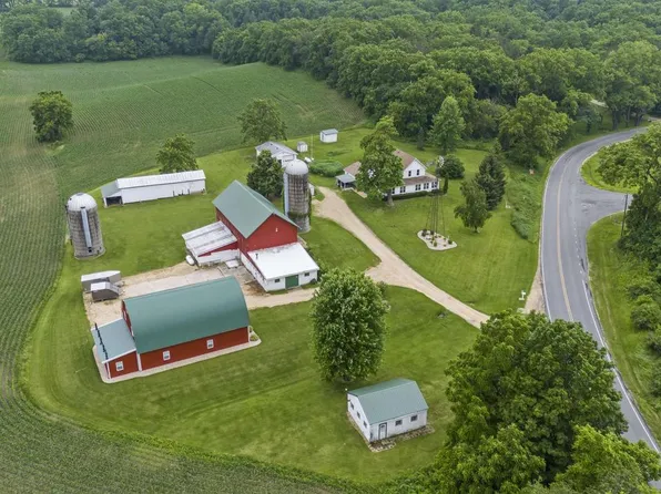 4622 Rocky Dell Road, Middleton, WI 53562