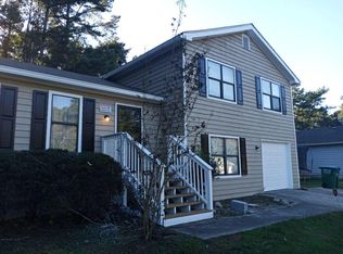 2877 Cherokee Cv, Stone Mountain, GA 30087