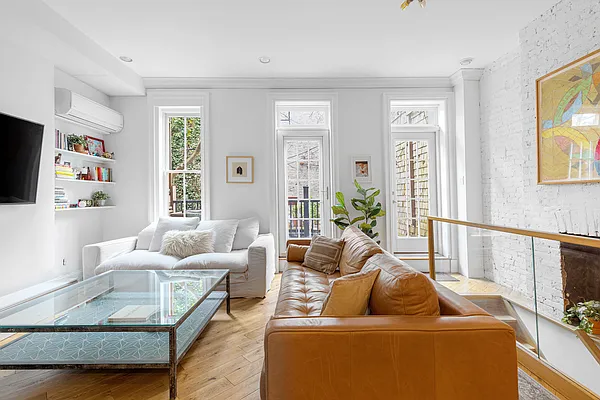 Sold by Compass | media 11