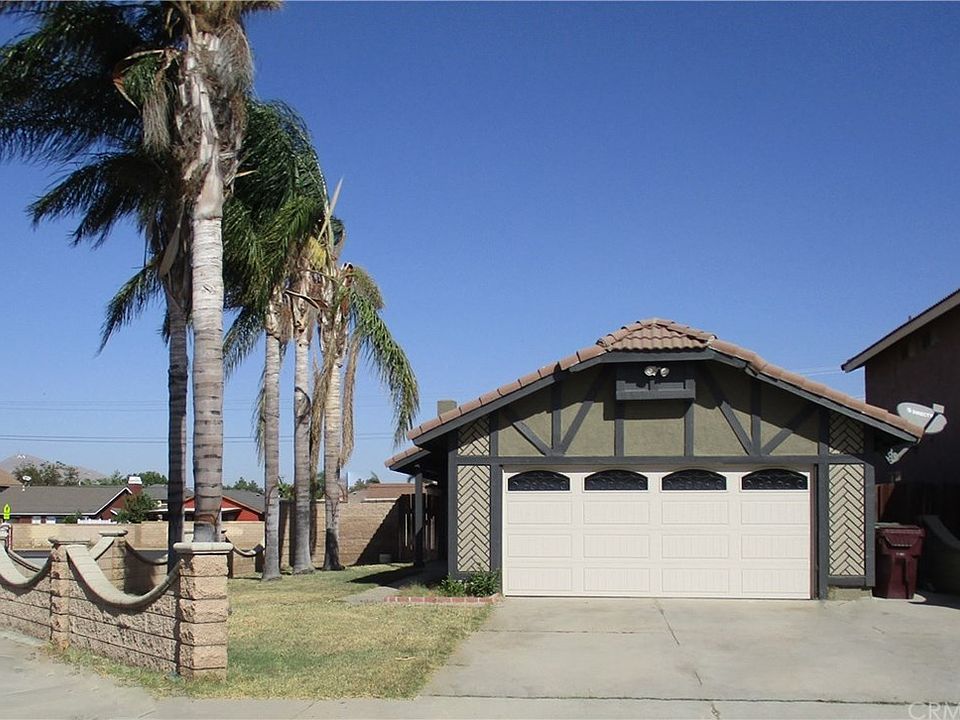 1st image of 24282 Nicole Ct