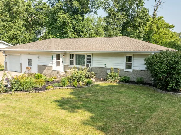 8200 W Lone Beech Dr, Muncie, IN 47304