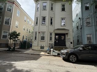 12 Marcella St #1, Cambridge, MA 02141