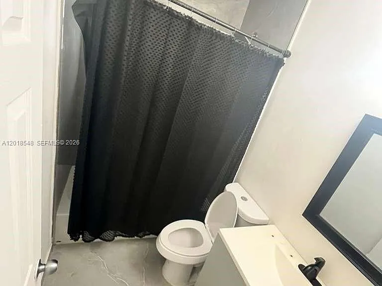 2450 Lincoln St #7 — Photo 5
