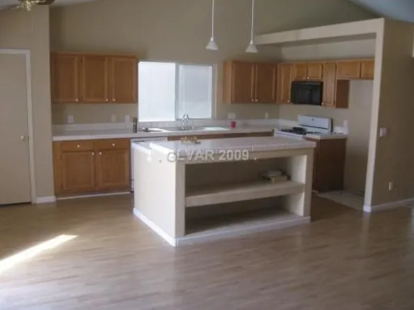 3729 Saint Peter Ct, North Las Vegas, NV 89031