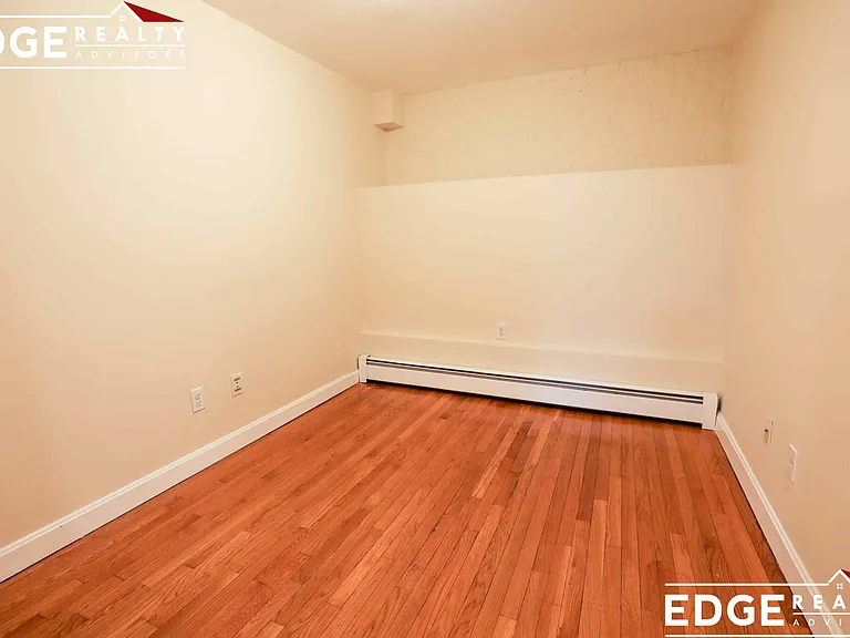 1868 Commonwealth Ave #A — Photo 5