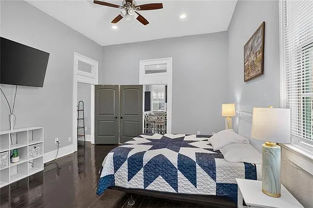 2655 Saint Ann St — Photo 9