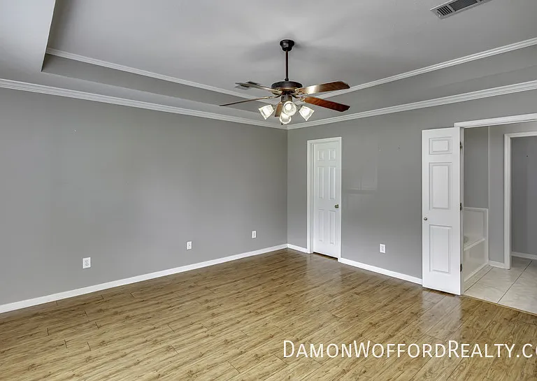 131 Hunters Row — Photo 42