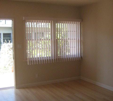 3rd image of 2002 21st St APT C