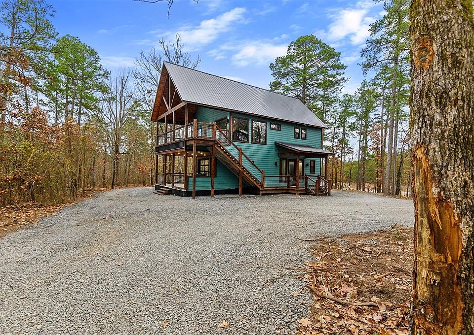 2nd image of 146 Hobie Cat Ln