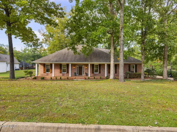 103 Pimlico Dr, Brandon, MS 39042