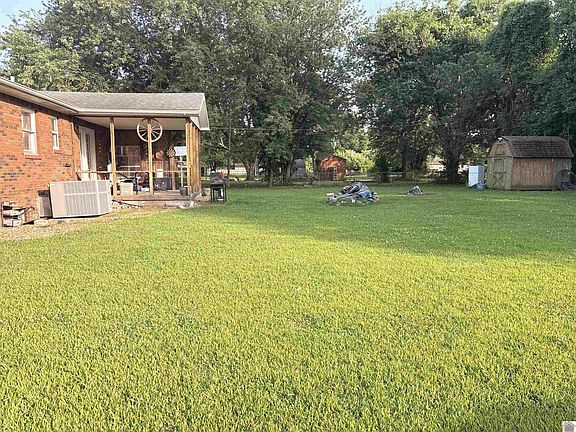2nd image of 508 Faye Dr