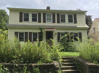 20 Upton St, Northbridge, MA 01534