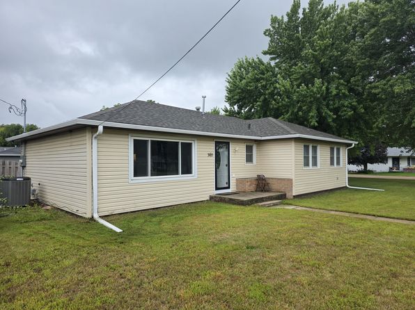 3105 E Seedling Mile Rd