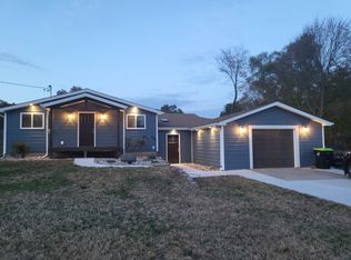 1012 E Summit St, Greenville, MI 48838