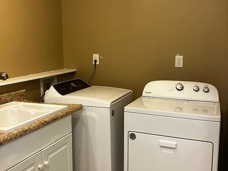 Laundry/Mud room