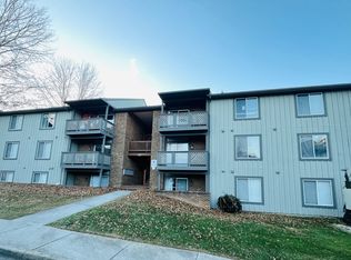 884 Newport Ter, Blacksburg, VA 24060