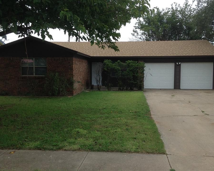 1st image of 4321 E 61st St